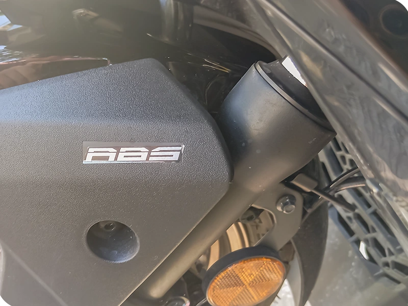 GPX DZ3 Sport Black dual channel ABS Ko Phangan