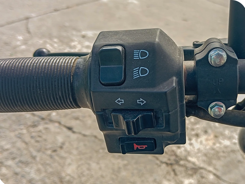 GPX Legend 250 Twin switchgear controls Ko Phangan