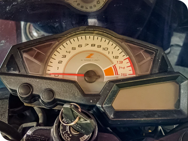 Kawasaki Z300 digital dashboard tachometer Ko Phangan